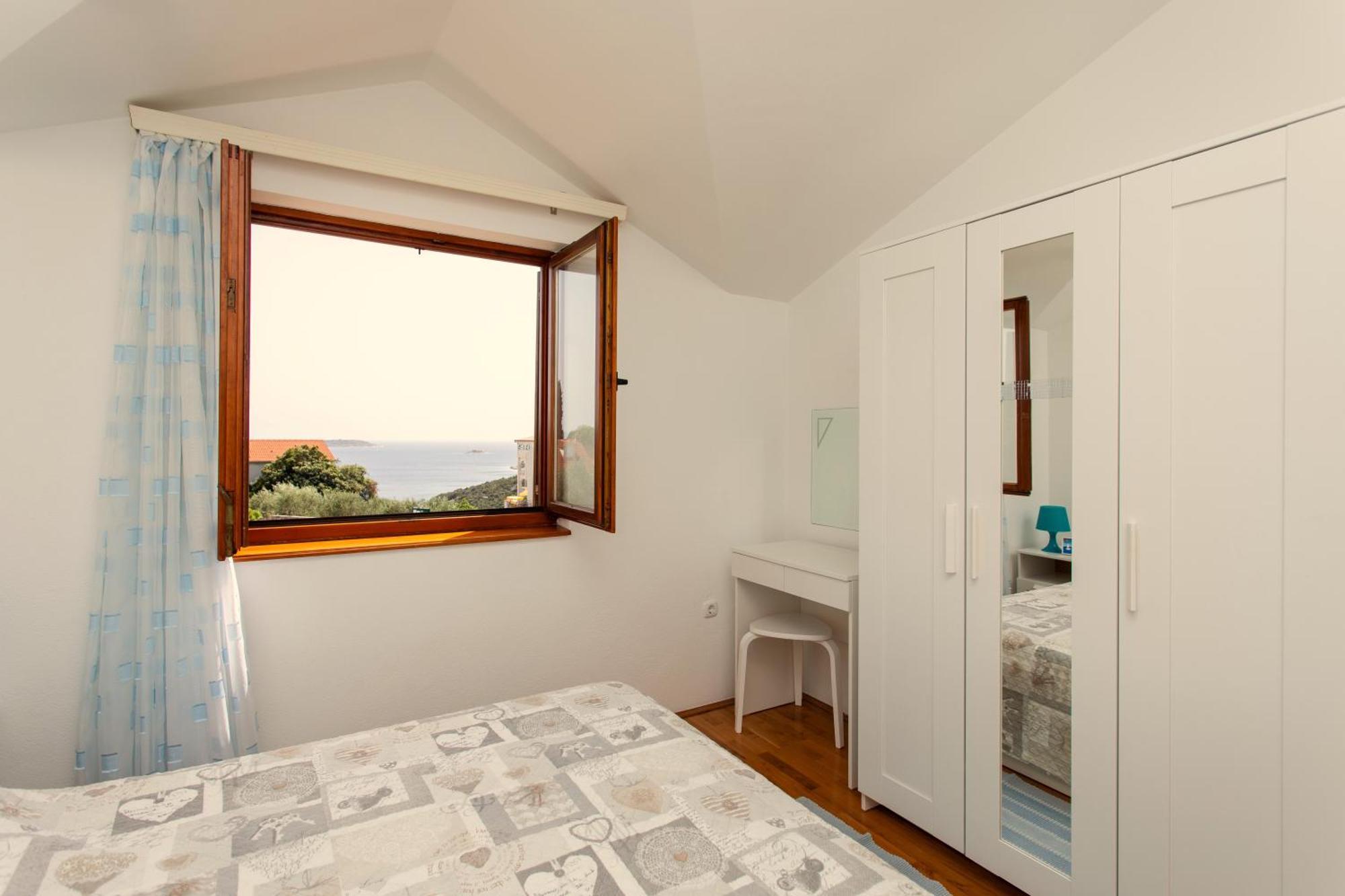 Holiday House Nena With Pool Vinišće Екстериор снимка
